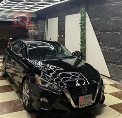 نيسان ألتيما